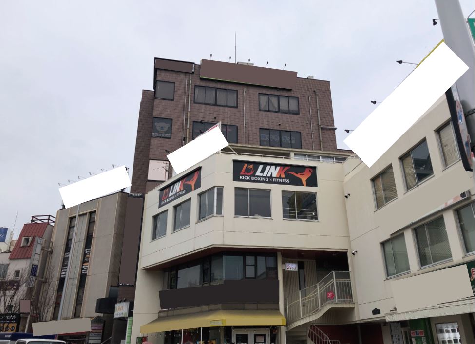 LINK様　壁面看板1　藤井寺駅前ロータリー　LINK様